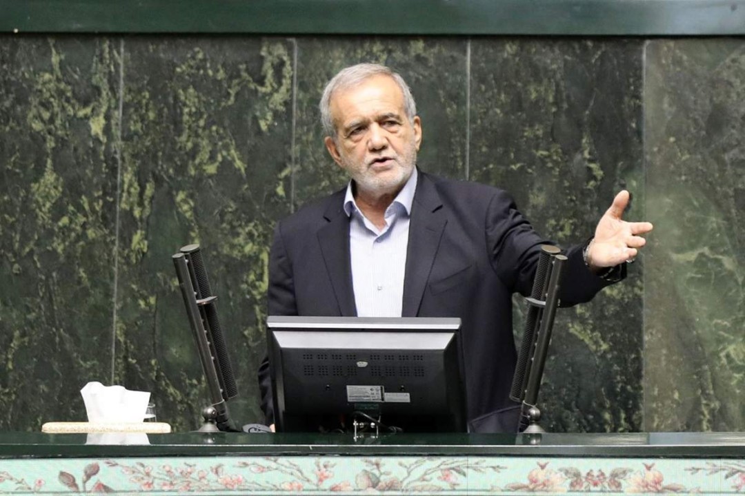 پزشکیان و تیم اقتصادی دولت فردا به مجلس می‌روند