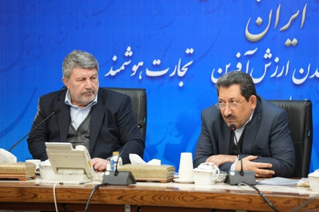 انقلاب اسلامی مبدا خودباوری و شکل‌گیری صنایع مادر در ایران شد