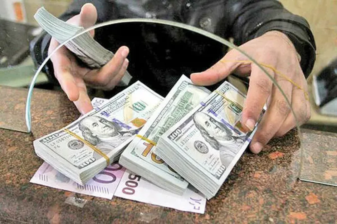 قیمت دلار امروز پنجشنبه 9 بهمن 1404 | جهش سنگین دلار در عرض یک روز