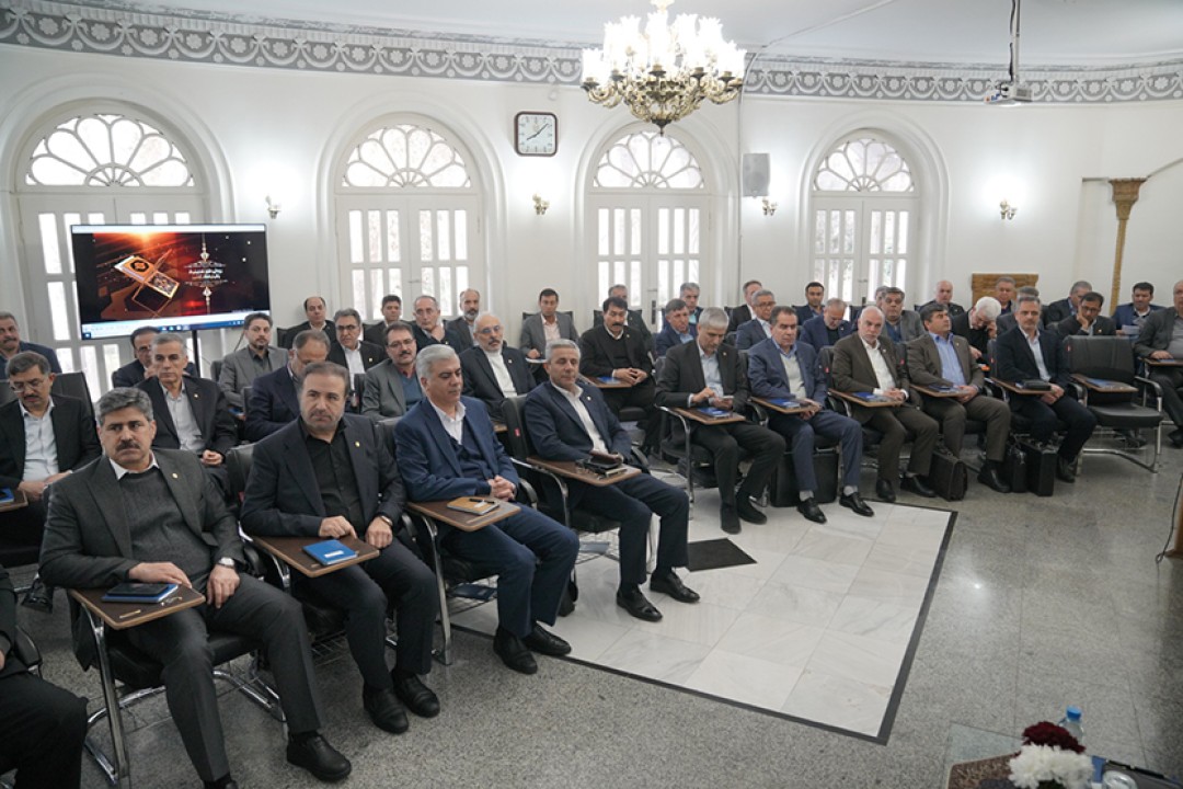 حمایت از تولیدکنندگان و حفظ رضایت مشتریان در افق بانک ملی ایران