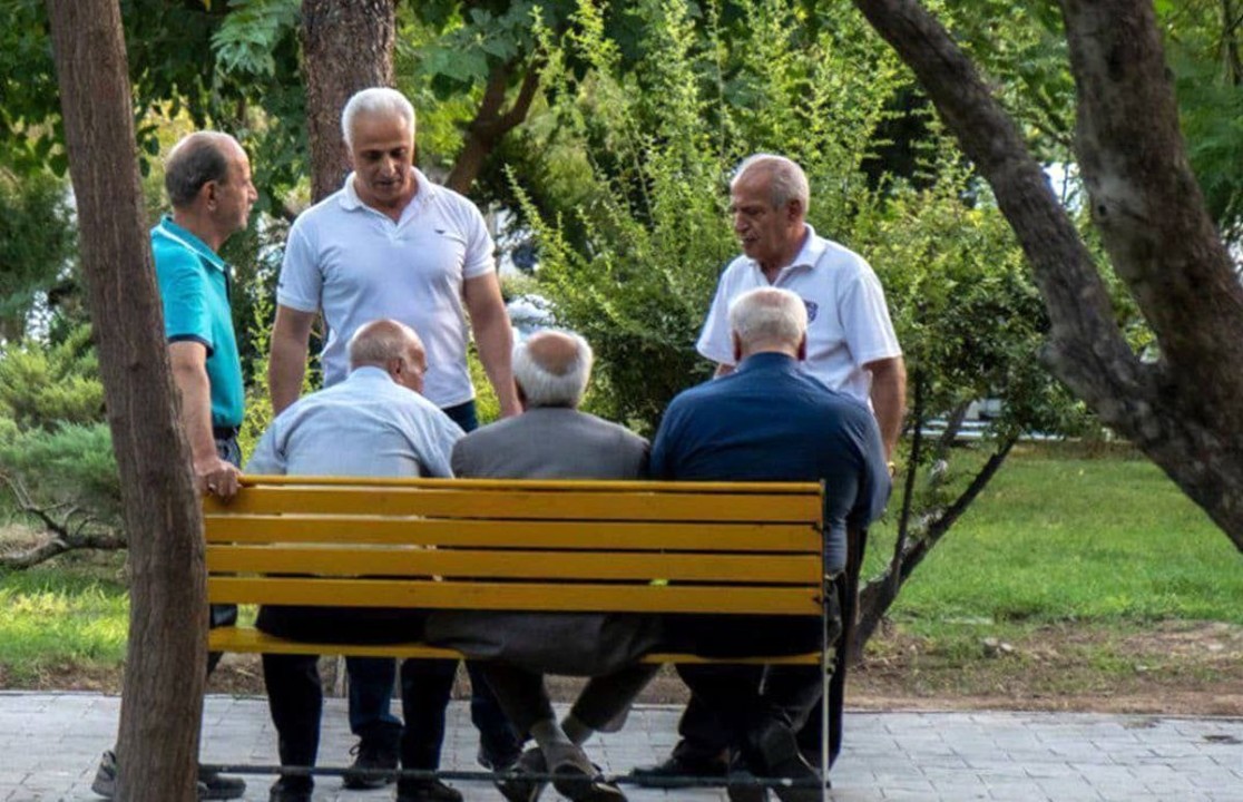 خوش خبری برای بازنشستگان | زمان جدید واریز عیدی بازنشستگان اعلام شد