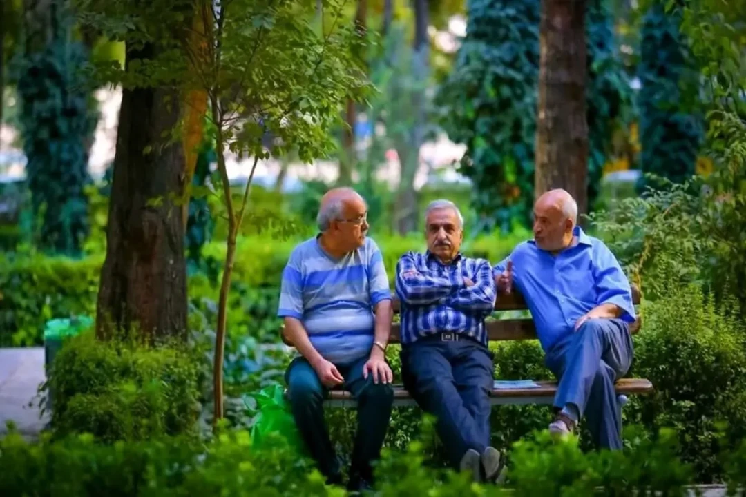 بازنشستگان این خبر را از دست ندهند |  زمان واریز حق اولاد مشخص شد