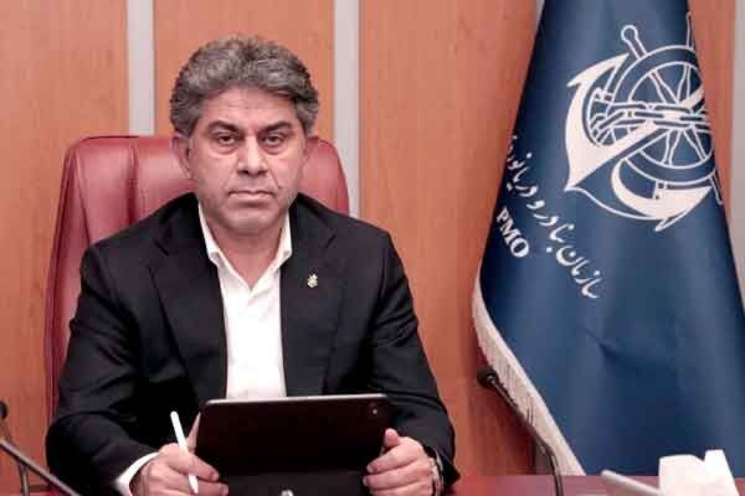 تخلیه و بارگیری کالا در بنادر تجاری کشور طبق روال عادی در جریان است