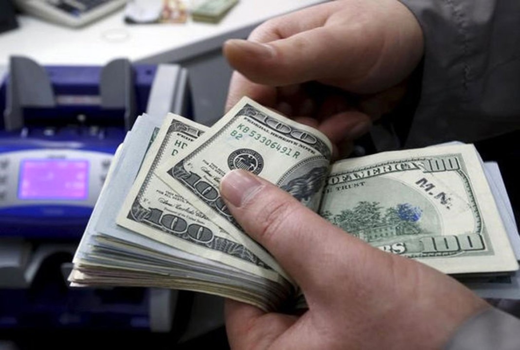 قیمت دلار امروز شنبه 12 اردیبهشت 1405 | قیمت دلار سر به فلک کشید