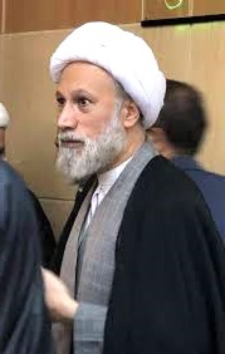انتقام خون امام شهیدمان را از دشمن می گیریم