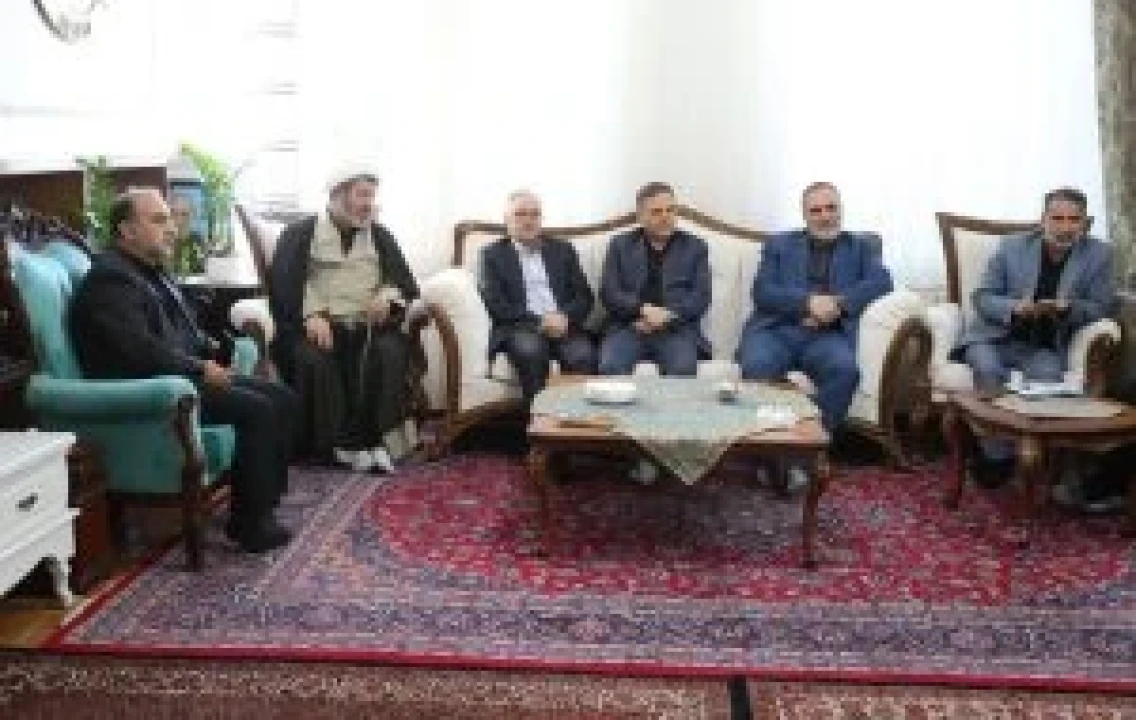 بیمه دی ستون خدمت رسانی به درمان خانواده های معظم شهدا و ایثارگران است